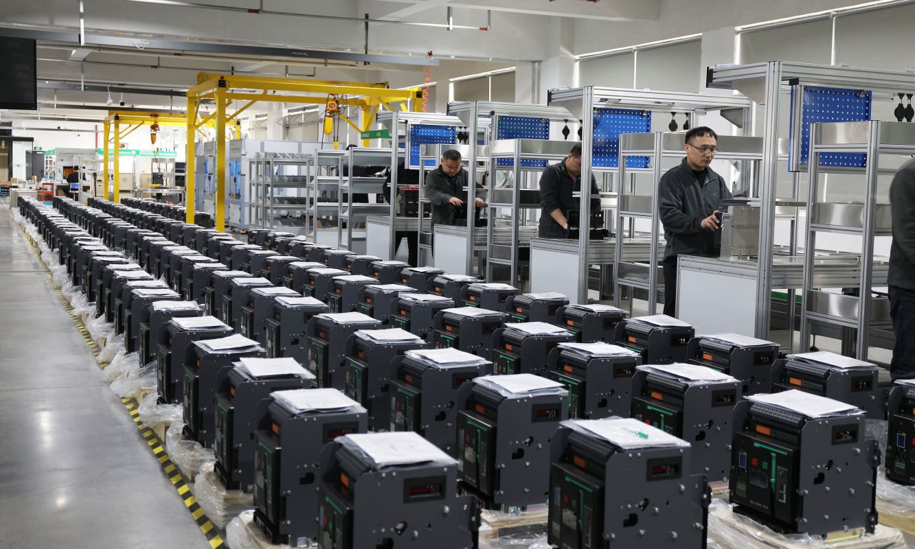 Factory Image (ACB/MCCB Production Workshop)